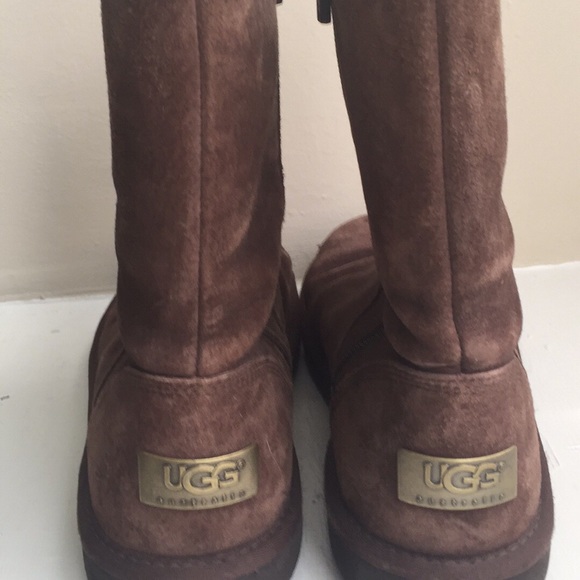 UGG Shoes - Brown UGG boots with a side zipper
